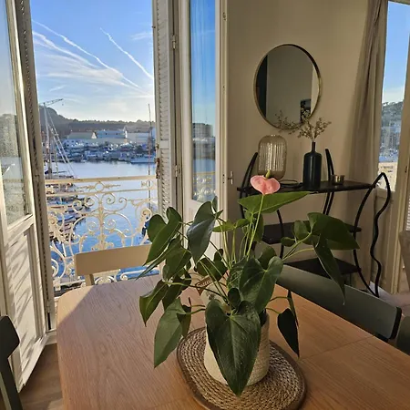 Apartamento Magnifique 3 Chambres, Vue Sur Le Port, Clim. *
